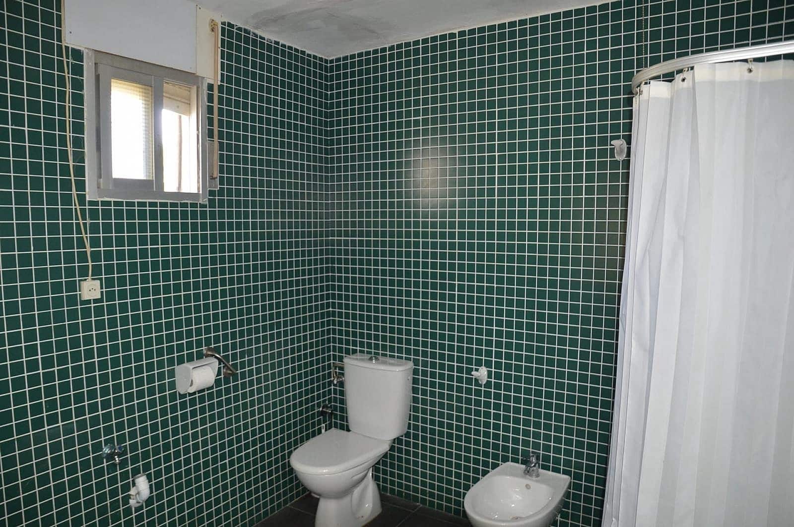 4 soverom Grottehus til salgs i Abanilla med garasje - € 95 000 (Ref: 8392934)