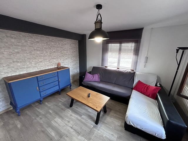 6 bedroom Villa for sale in Monóvar / Monóver - € 260,000 (Ref: 8453943)