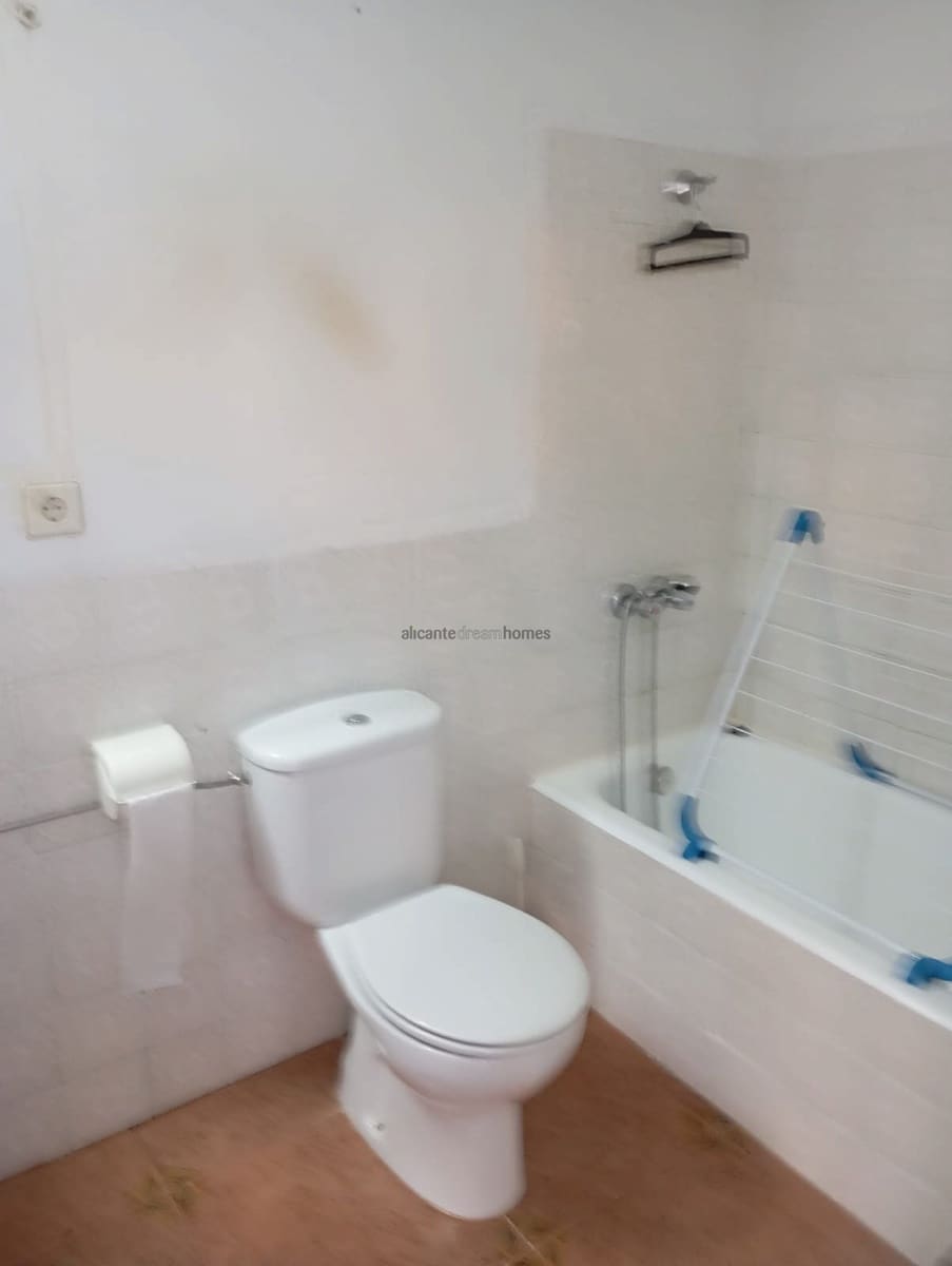 3 bedroom Finca/Country House for sale in Yecla with pool garage - € 315,000 (Ref: 8497589)