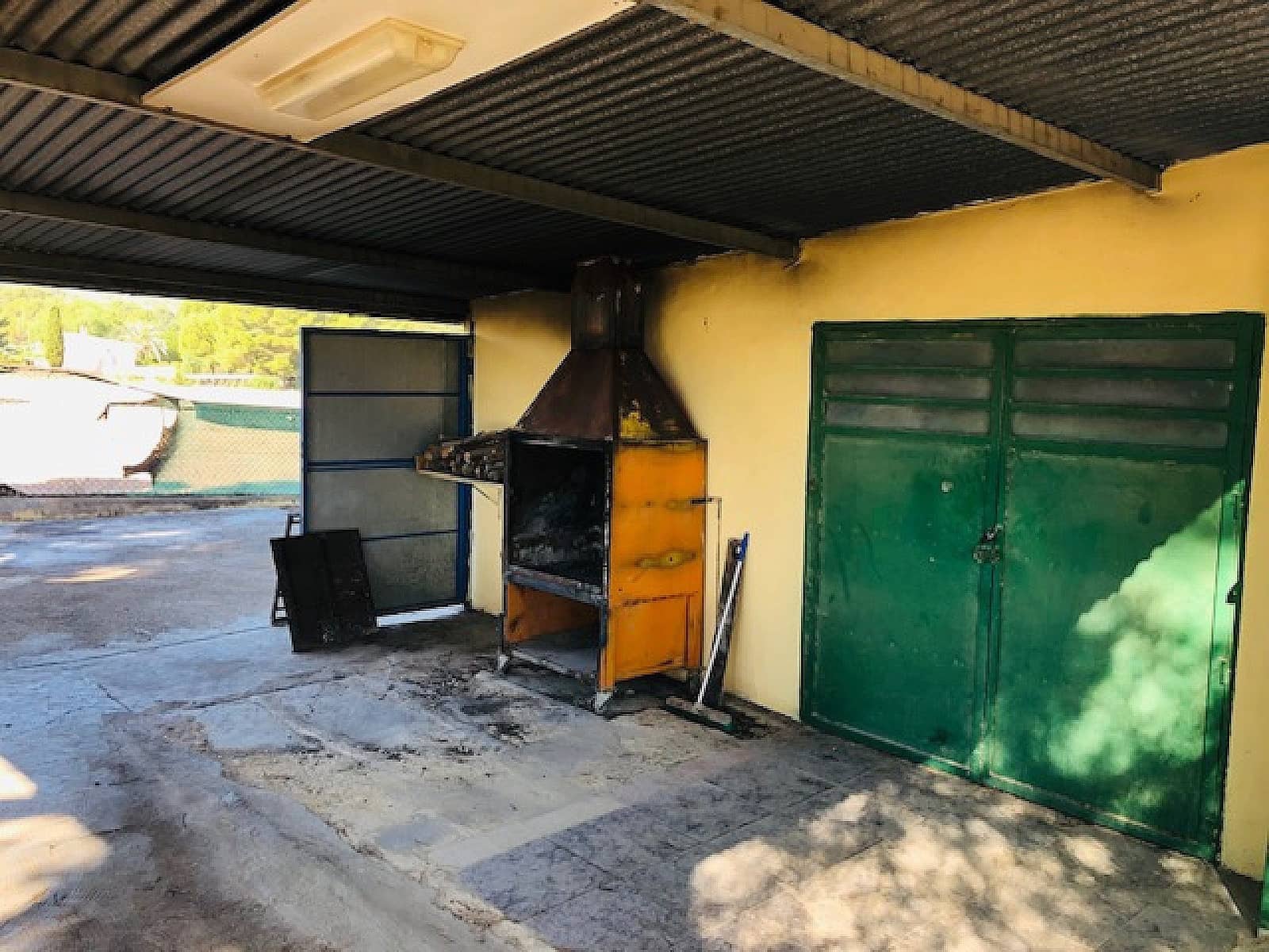 4 soverom Finca/Herregård til salgs i Yecla - € 151 000 (Ref: 8552920)