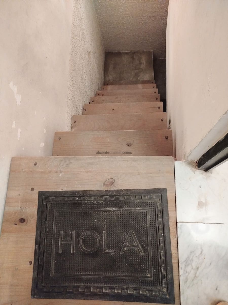 4 slaapkamer Huis te koop in Yecla met garage - € 170.000 (Ref: 8553100)