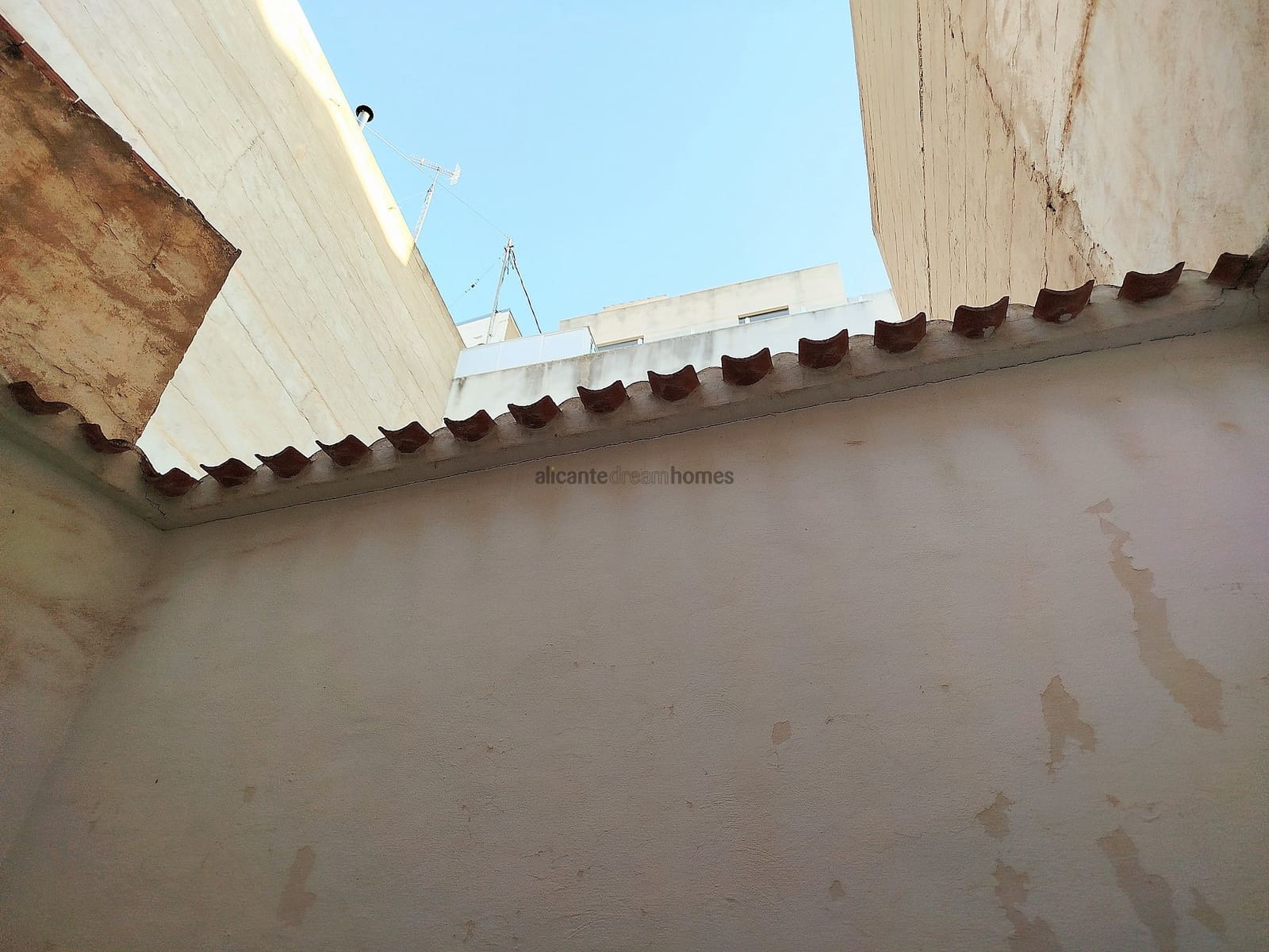 4 slaapkamer Huis te koop in Yecla met garage - € 170.000 (Ref: 8553100)