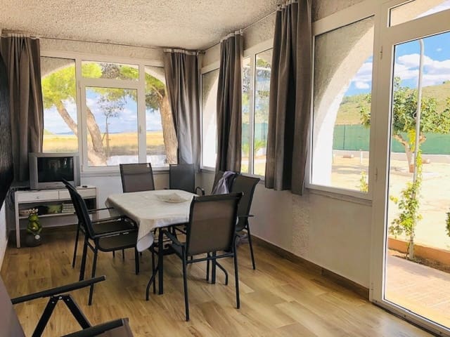 4 soverom Finca/Herregård til salgs i Yecla med svømmebasseng garasje - € 275 000 (Ref: 8553102)