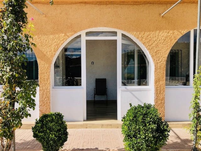 4 soverom Finca/Herregård til salgs i Yecla med svømmebasseng garasje - € 275 000 (Ref: 8553102)