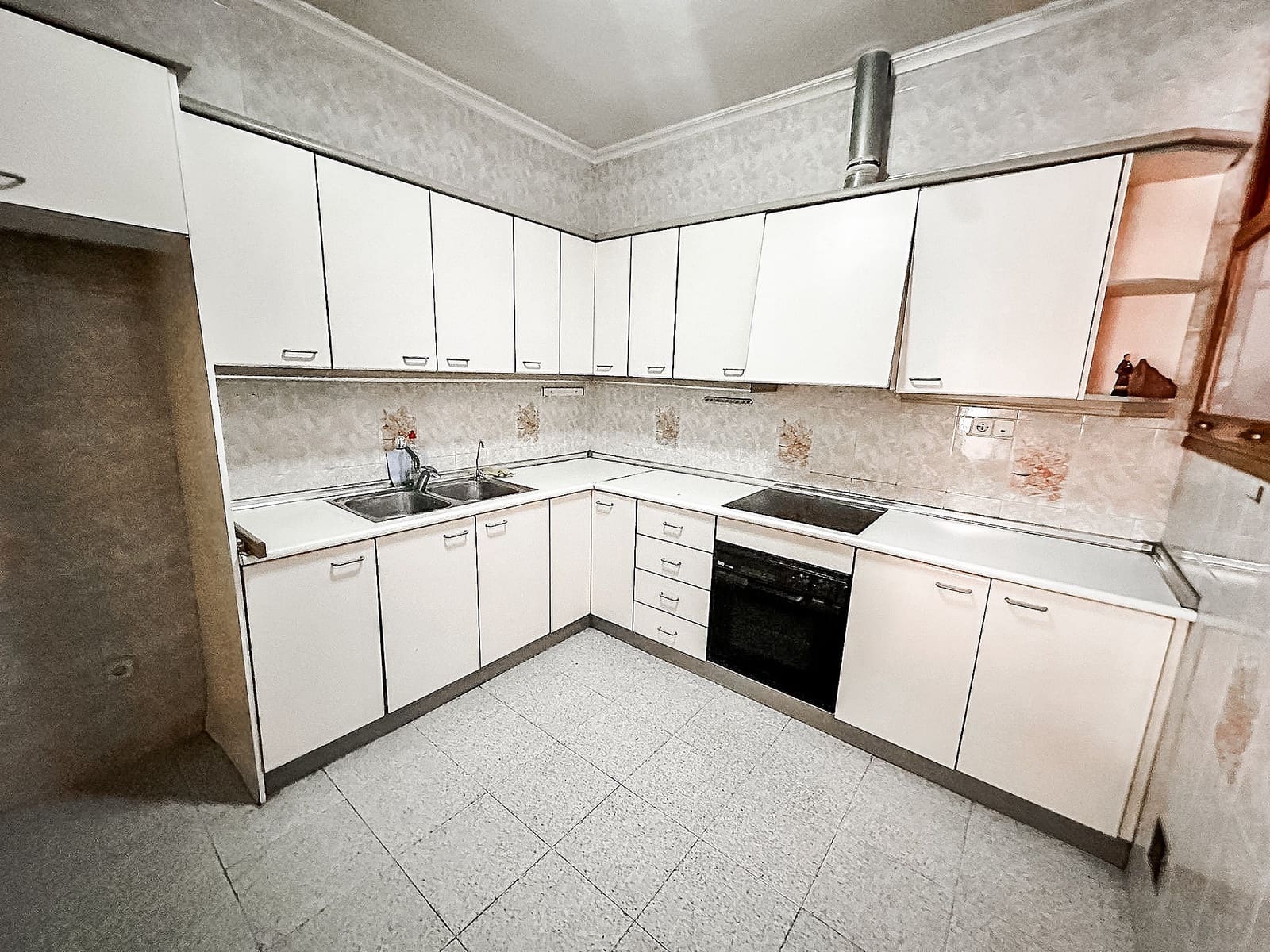 3 slaapkamer Huis te koop in Pinoso met garage - € 129.995 (Ref: 8573501)