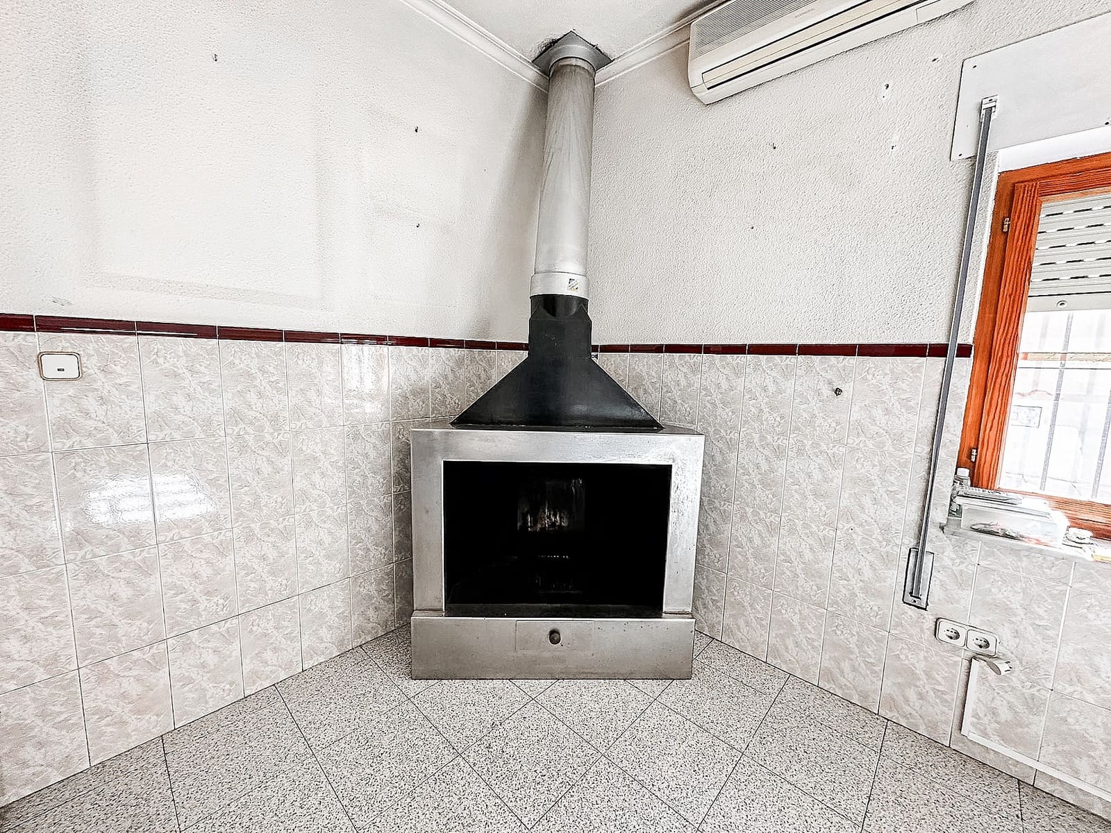 3 slaapkamer Huis te koop in Pinoso met garage - € 129.995 (Ref: 8573501)