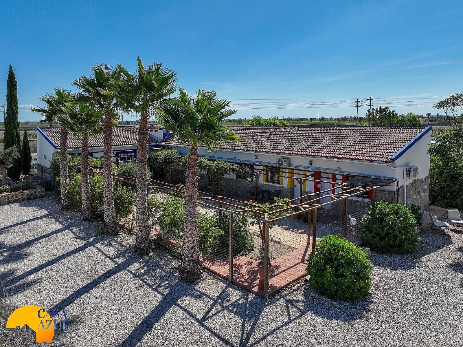 6 soveværelse Finca/Landehus til salg i Catral med swimmingpool garage - € 549.000 (Ref: 8574993)