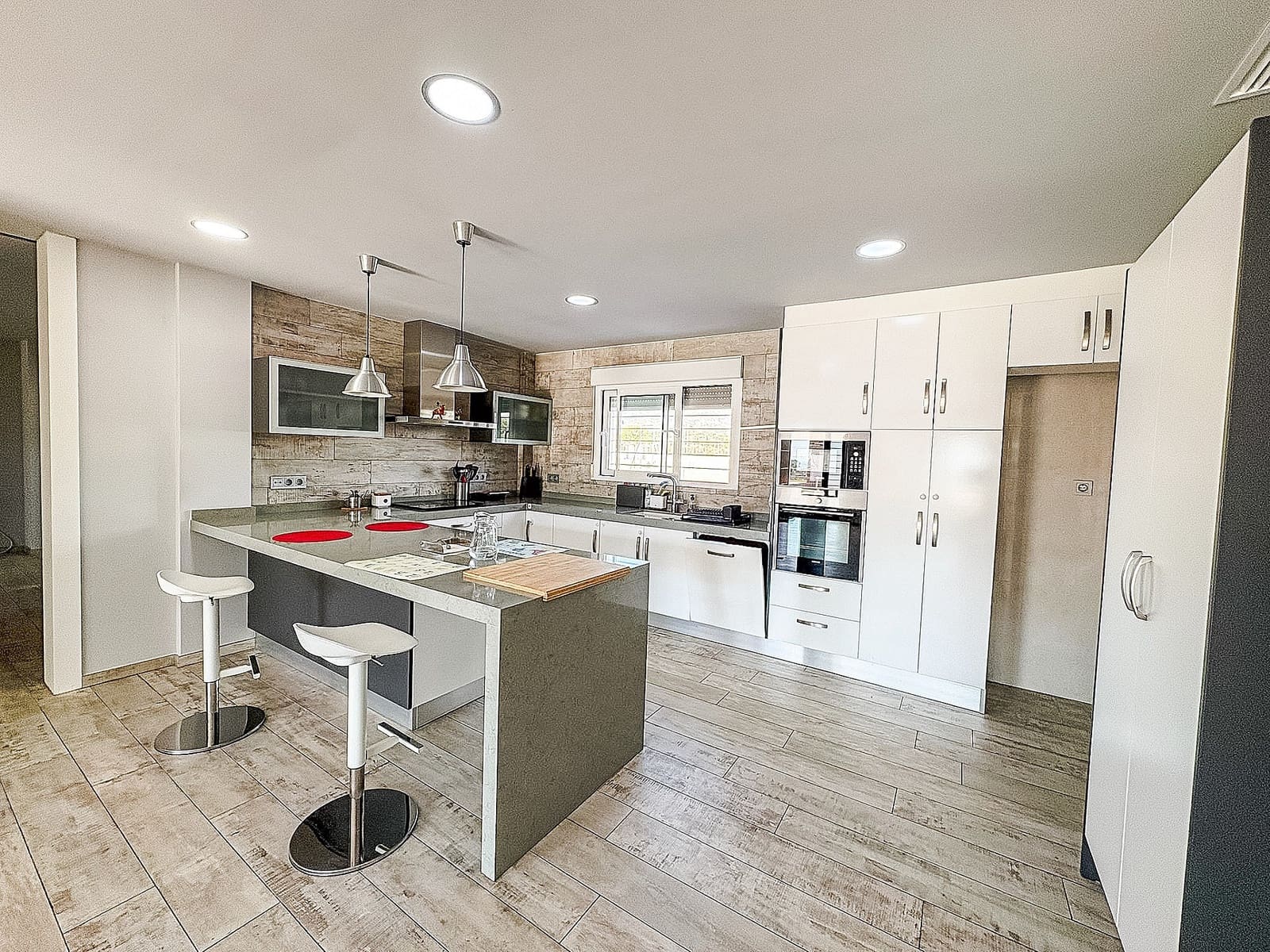 8 soveværelse Villa til salg i Crevillente / Crevillent med swimmingpool - € 680.000 (Ref: 8636149)