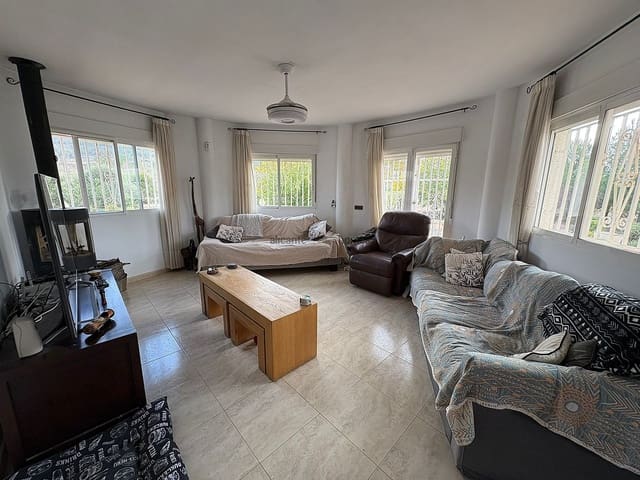 5 soverom Villa til salgs i Pinoso med svømmebasseng - € 349 995 (Ref: 8637524)