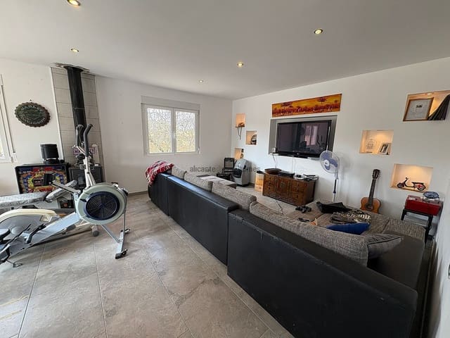 5 soverom Villa til salgs i Pinoso med svømmebasseng - € 349 995 (Ref: 8637524)