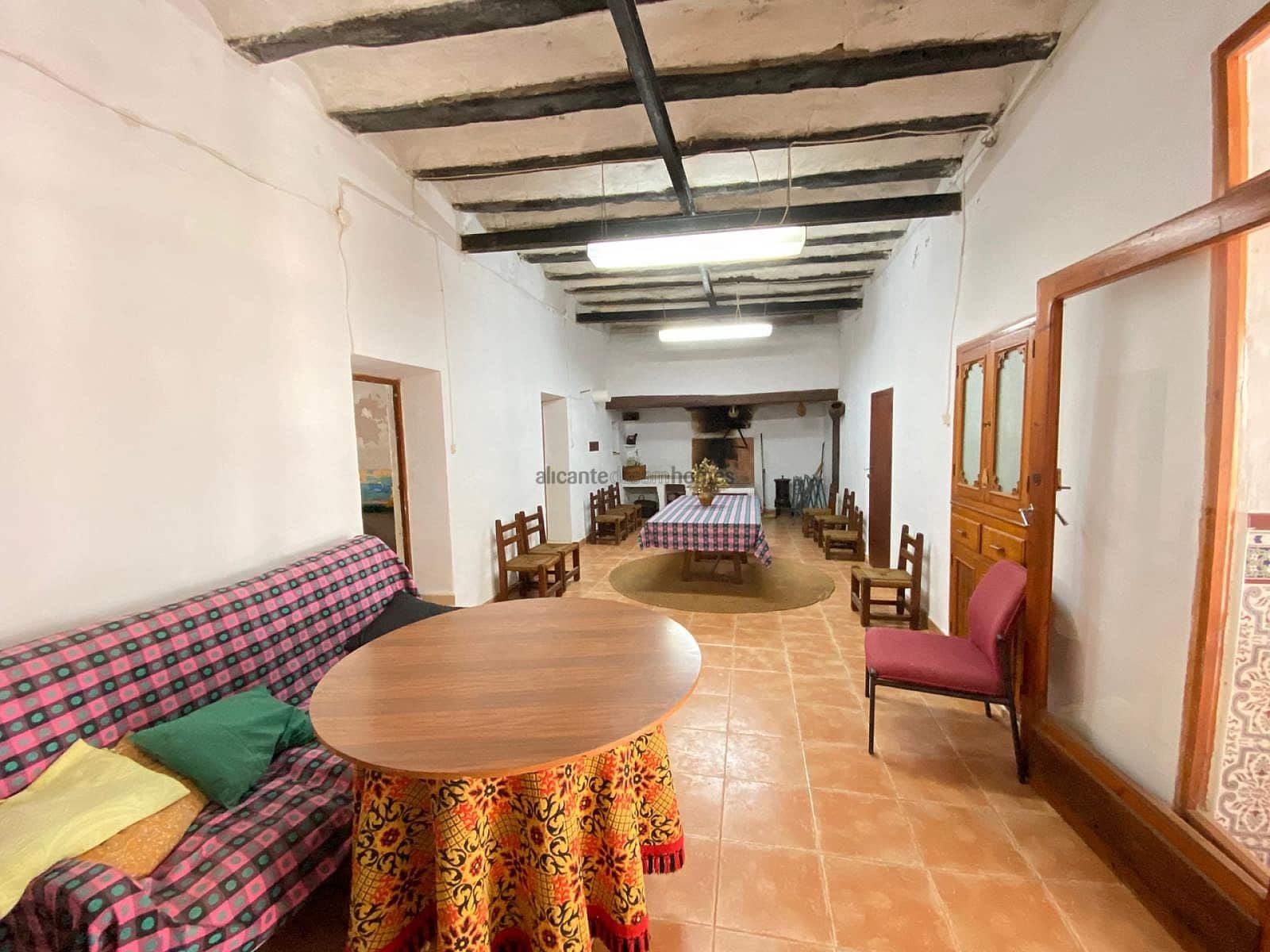 8 sovrum Finca/Hus på landet till salu i Pinoso med pool - 399 000 € (Ref: 8669076)