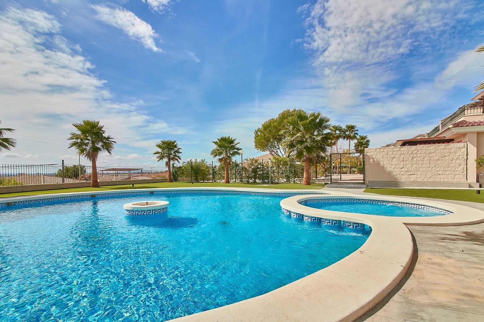 2 sovrum Lägenhet till salu i Muchamiel / Mutxamel - 229 000 € (Ref: 8703723)