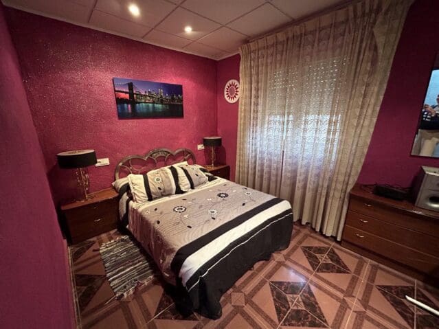 5 bedroom Villa for sale in Hondon de las Nieves with pool - € 262,000 (Ref: 8703728)