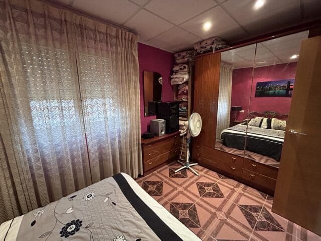 5 bedroom Villa for sale in Hondon de las Nieves with pool - € 262,000 (Ref: 8703728)