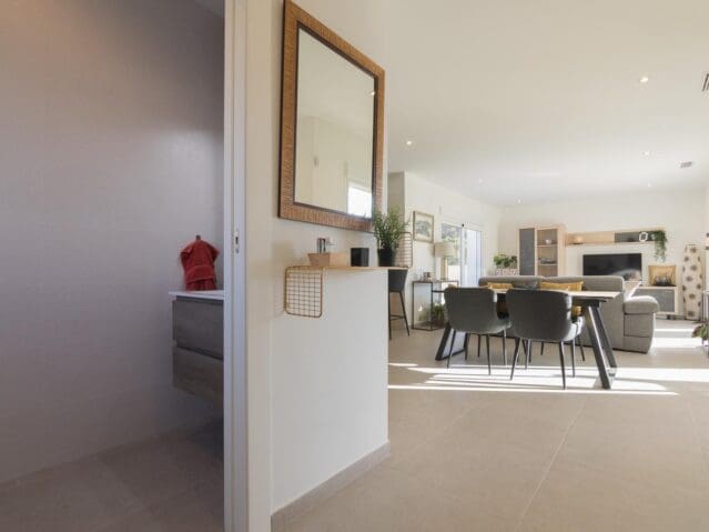 3 bedroom Villa for sale in Pinoso with pool - € 260,000 (Ref: 8703733)