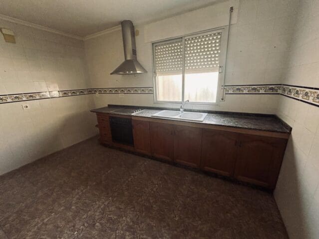 5 bedroom Townhouse for sale in L'Algueña / Alguenya - € 149,950 (Ref: 8703742)