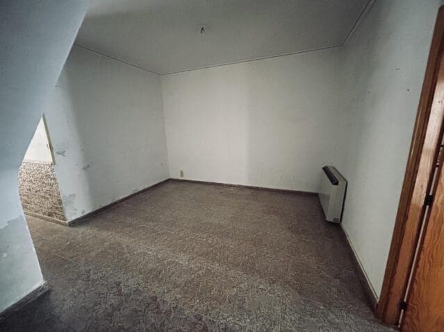 5 bedroom Townhouse for sale in L'Algueña / Alguenya - € 149,950 (Ref: 8703742)