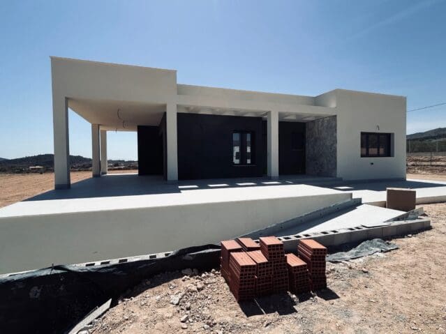 3 soveværelse Villa til salg i Macisvenda - € 449.999 (Ref: 8703746)