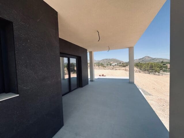 3 soveværelse Villa til salg i Macisvenda - € 449.999 (Ref: 8703746)