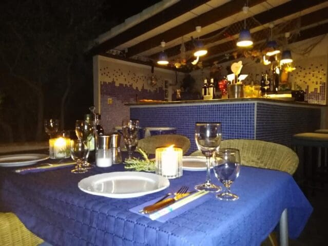 6 bedroom Villa for sale in Barbarroja with pool - € 850,000 (Ref: 8703769)