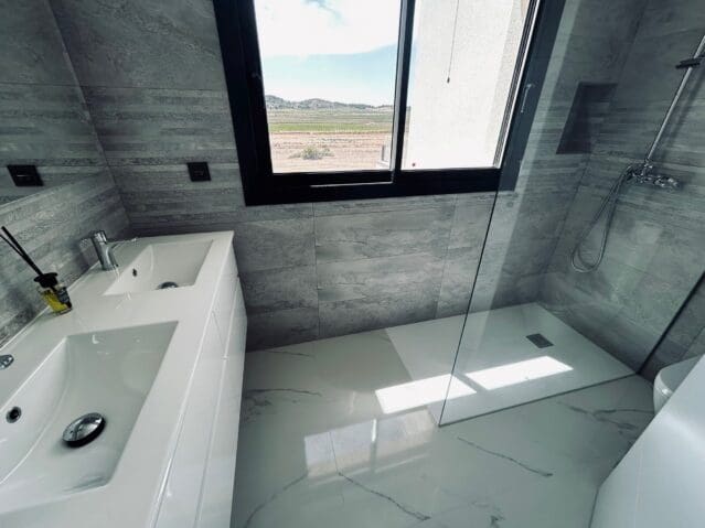 3 bedroom Villa for sale in Pinoso with pool - € 359,000 (Ref: 8703771)