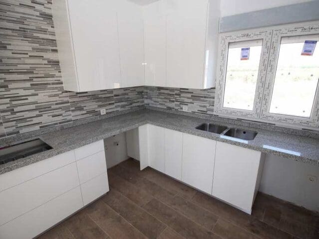 3 bedroom Villa for sale in Pinoso with pool - € 337,000 (Ref: 8703773)