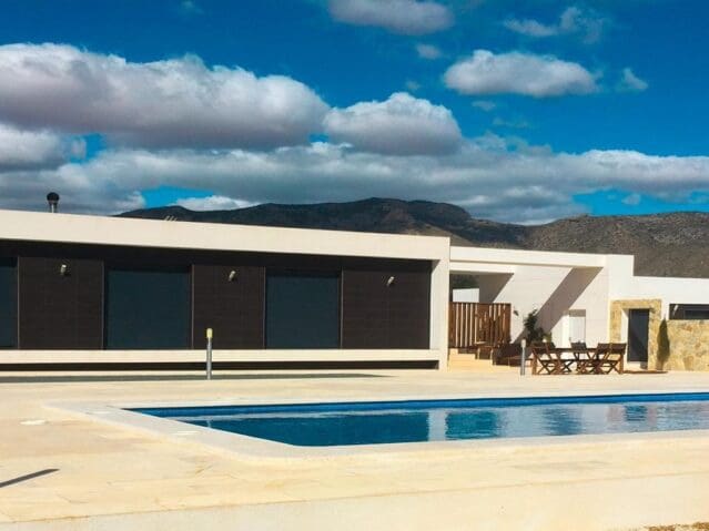 3 Zimmer Villa zu verkaufen in La Romana - 295.540 € (Ref: 8703780)