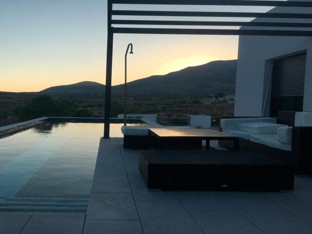 4 bedroom Villa for sale in Hondon de las Nieves - € 310,924 (Ref: 8703807)