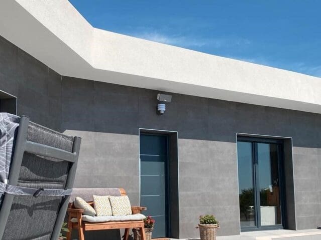 4 bedroom Villa for sale in Hondon de las Nieves - € 310,924 (Ref: 8703807)