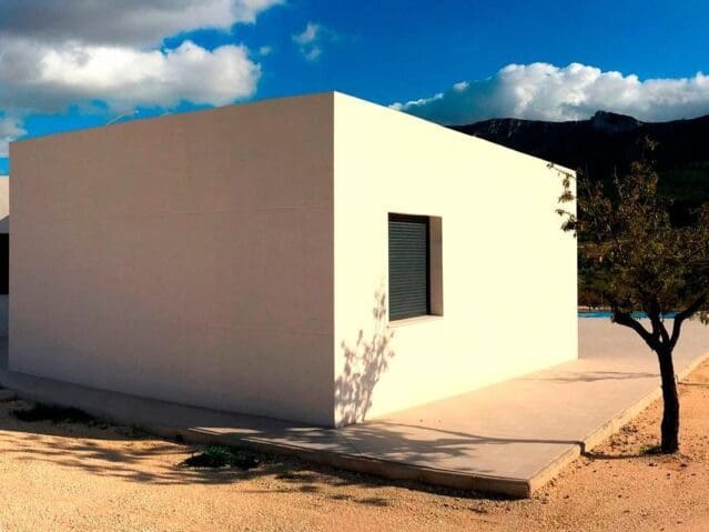 4 bedroom Villa for sale in Hondon de las Nieves - € 310,924 (Ref: 8703807)