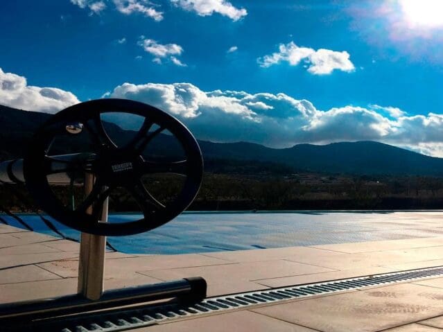 4 bedroom Villa for sale in Hondon de las Nieves - € 310,924 (Ref: 8703807)