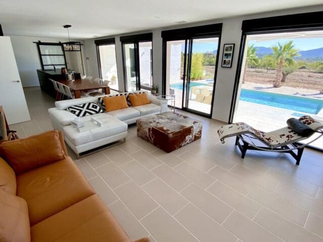 3 bedroom Villa for sale in Hondon de las Nieves with pool - € 375,670 (Ref: 8703808)