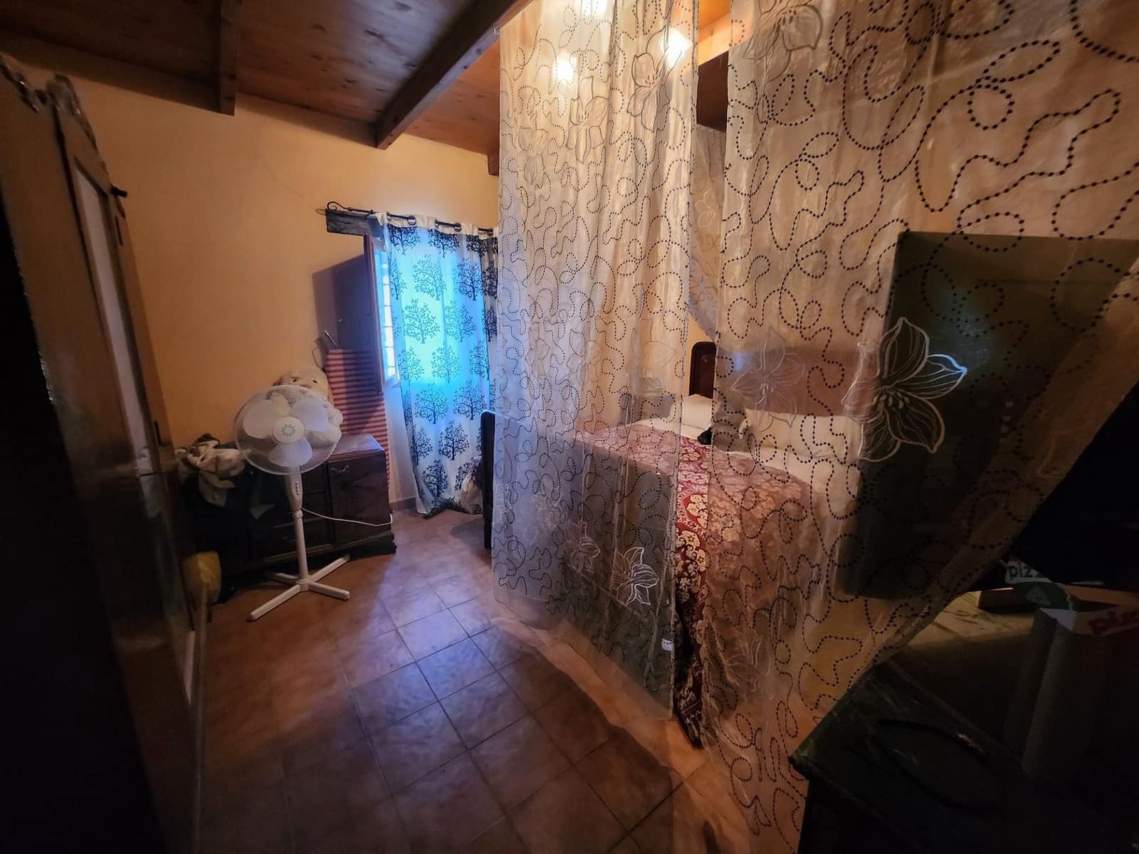 4 makuuhuone Maalaistalo myytävänä paikassa Pinoso mukana uima-altaan 
autotalli - 179 500 € (Ref: 8759725)