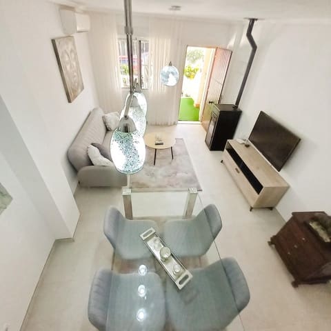 2 bedroom Townhouse for sale in Algorfa - € 159,999 (Ref: 8780479)