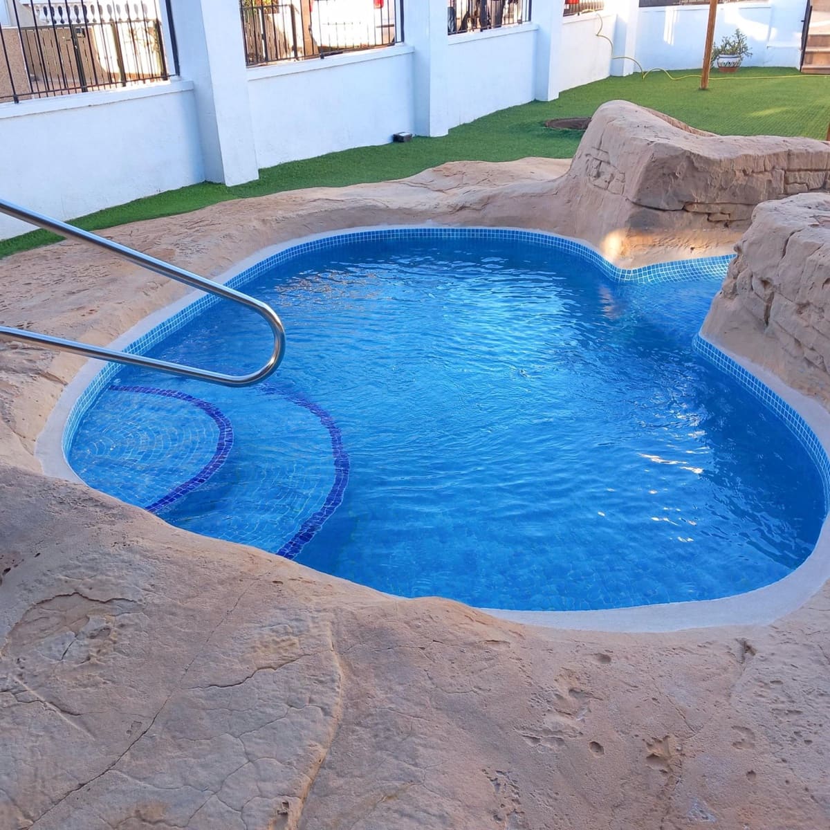 Casa de 2 habitaciones en Algorfa en venta - 159.999 € (Ref: 8780479)