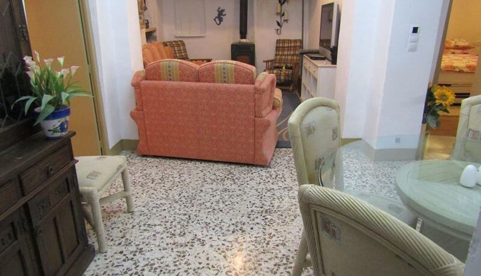 3 soveværelse Hulehus til salg i La Romana - € 99.999 (Ref: 8780482)