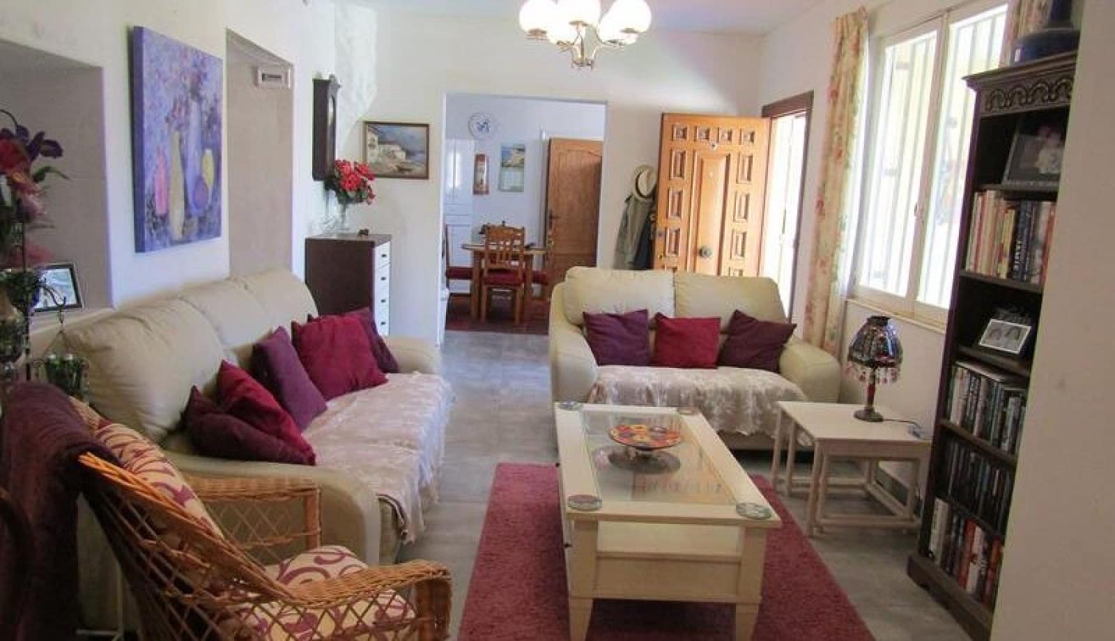 3 soveværelse Hulehus til salg i La Romana - € 99.999 (Ref: 8780482)