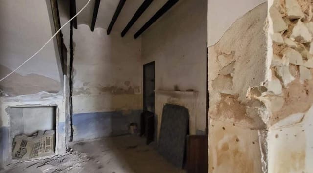 Finca/Herregård til salgs i La Romana - € 40 000 (Ref: 8780490)