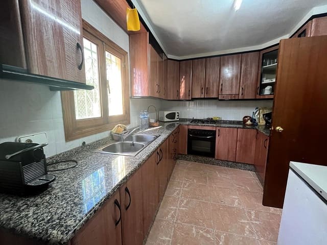 3 quarto Quinta/Casa Rural para venda em San Vicente / Sant Vicent del Raspeig com piscina garagem - 329 999 € (Ref: 8782188)