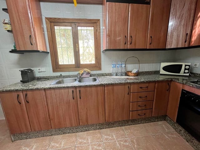 3 quarto Quinta/Casa Rural para venda em San Vicente / Sant Vicent del Raspeig com piscina garagem - 329 999 € (Ref: 8782188)