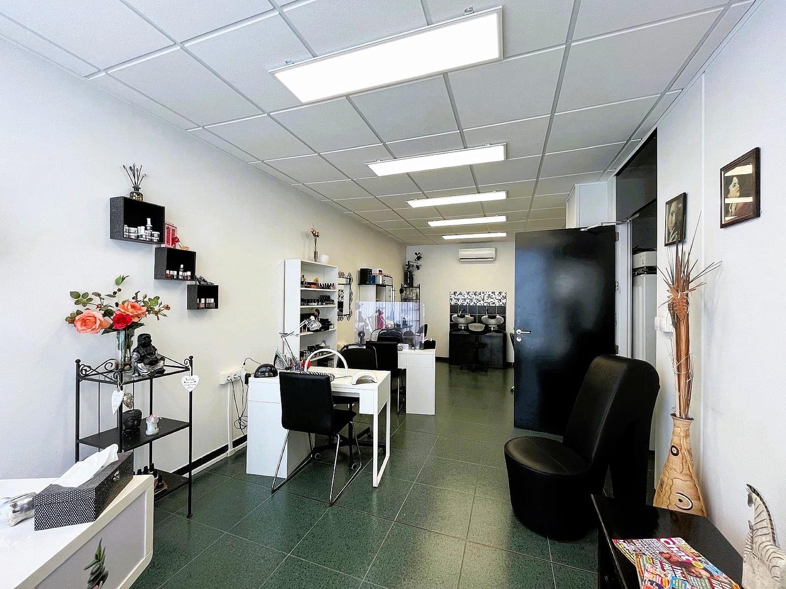 Business for sale in Castalla - € 225,000 (Ref: 8826160)