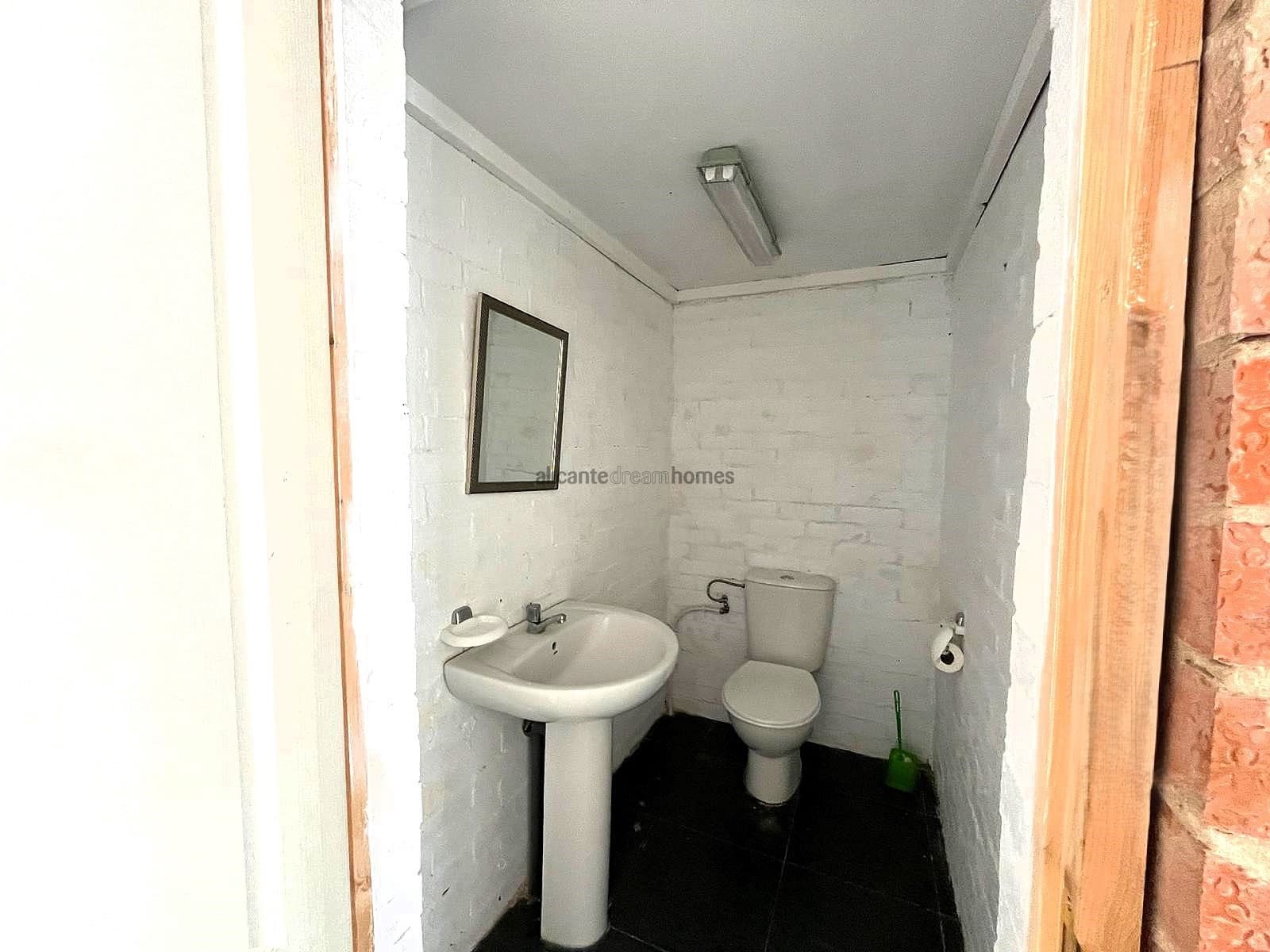 Firma/Unternehmen zu verkaufen in Castalla - 225.000 € (Ref: 8826160)