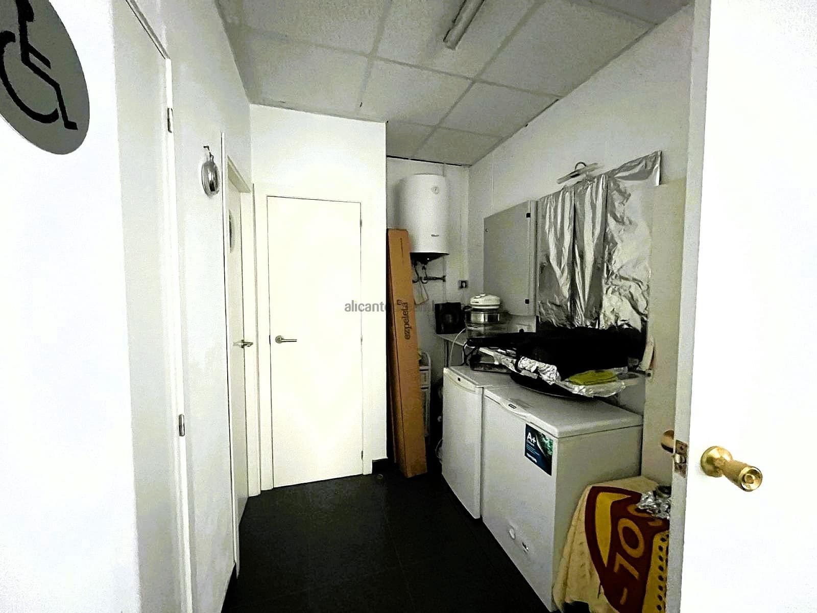 Firma/Unternehmen zu verkaufen in Castalla - 225.000 € (Ref: 8826160)