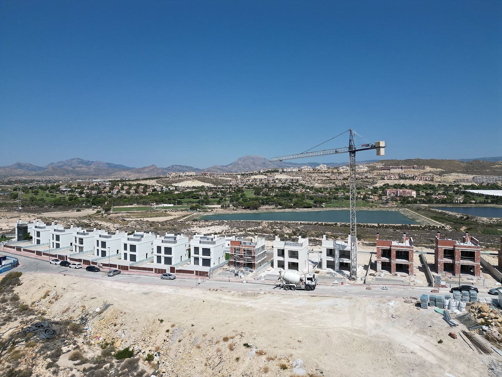 Chalet de 3 habitaciones en Muchamiel / Mutxamel en venta con piscina - 449.995 € (Ref: 8830211)