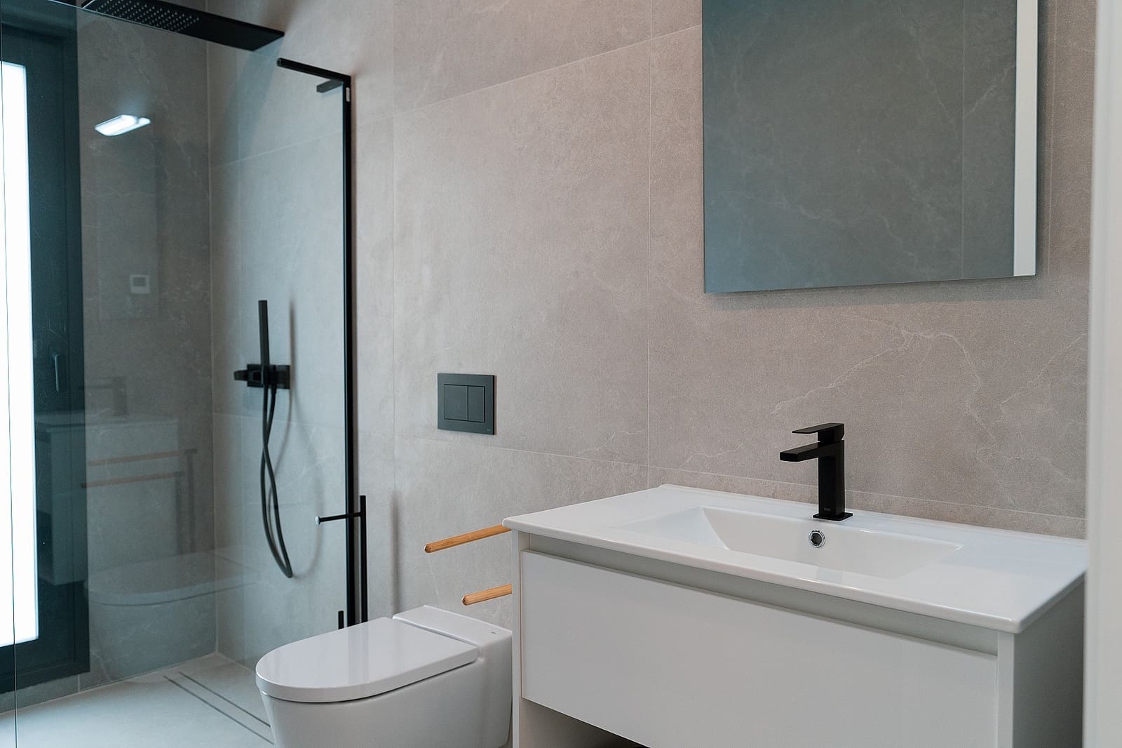 4 bedroom Villa for sale in Rojales with pool - € 710,000 (Ref: 8837449)