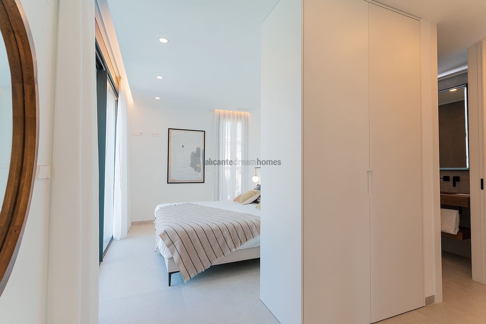 4 bedroom Villa for sale in Rojales with pool - € 710,000 (Ref: 8837449)