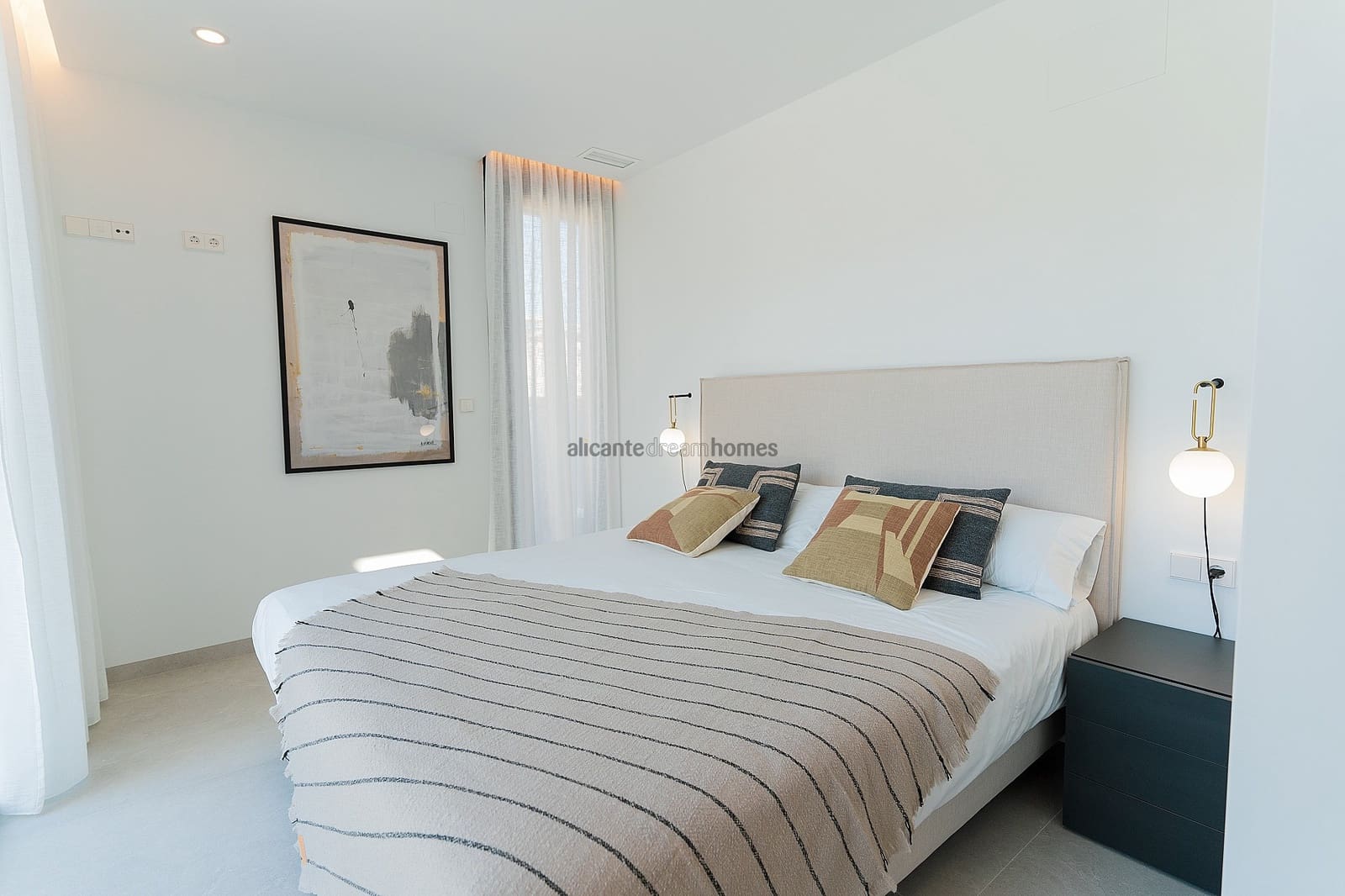 4 bedroom Villa for sale in Rojales with pool - € 710,000 (Ref: 8837449)