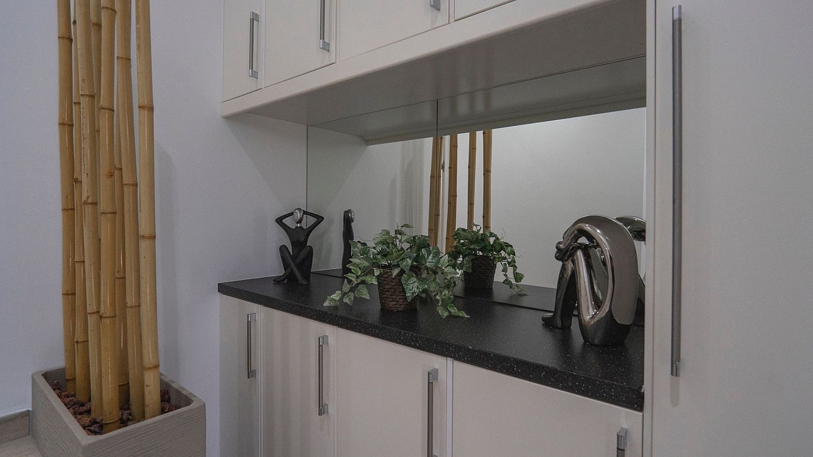 4 bedroom Villa for sale in Ciudad Quesada with pool garage - € 799,995 (Ref: 8841973)