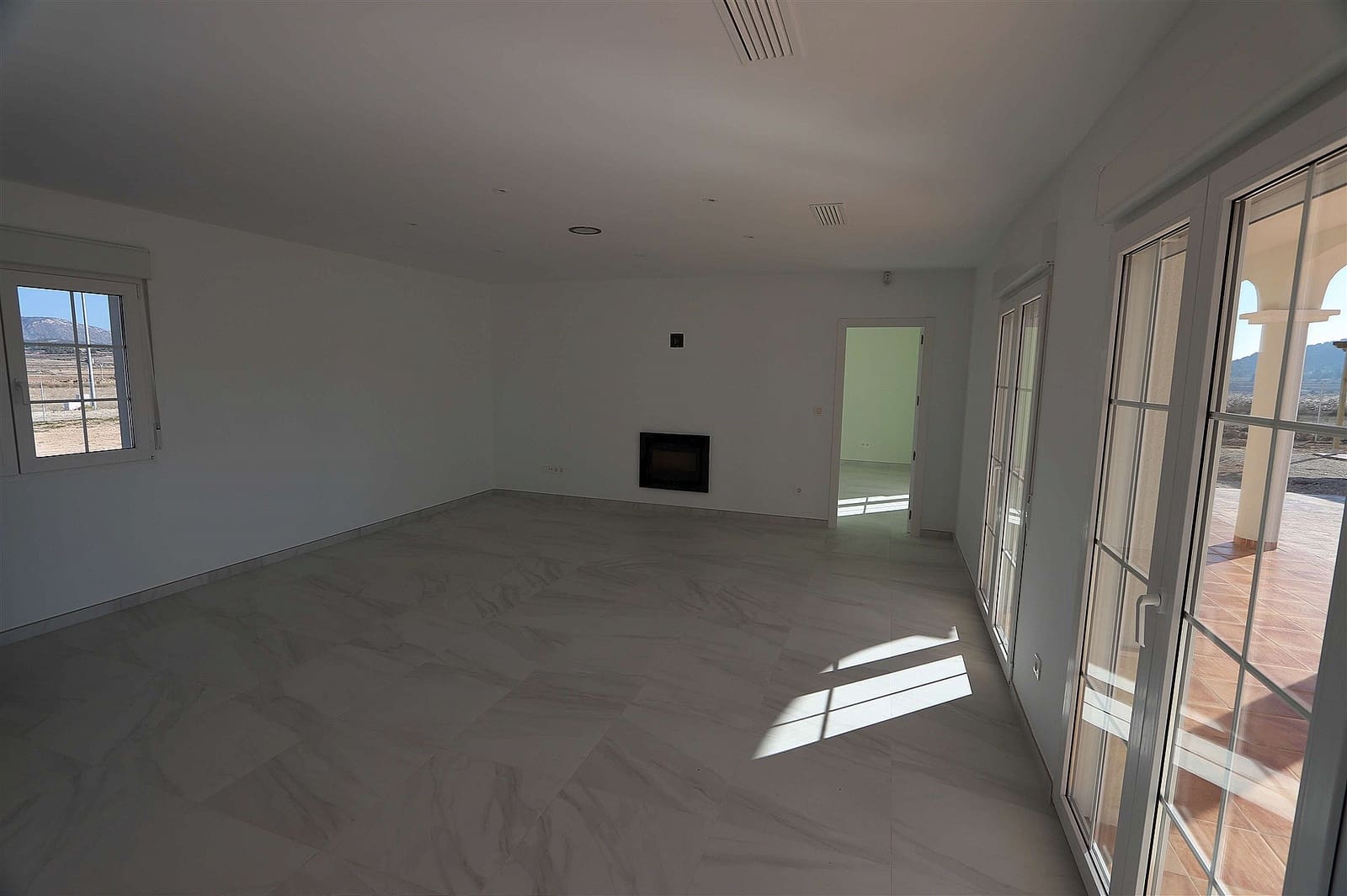 4 quarto Moradia para venda em Pinoso com garagem - 505 000 € (Ref: 8844055)