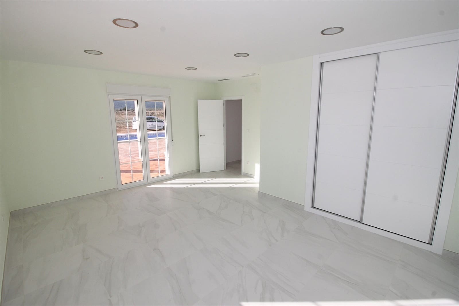 4 quarto Moradia para venda em Pinoso com garagem - 505 000 € (Ref: 8844055)